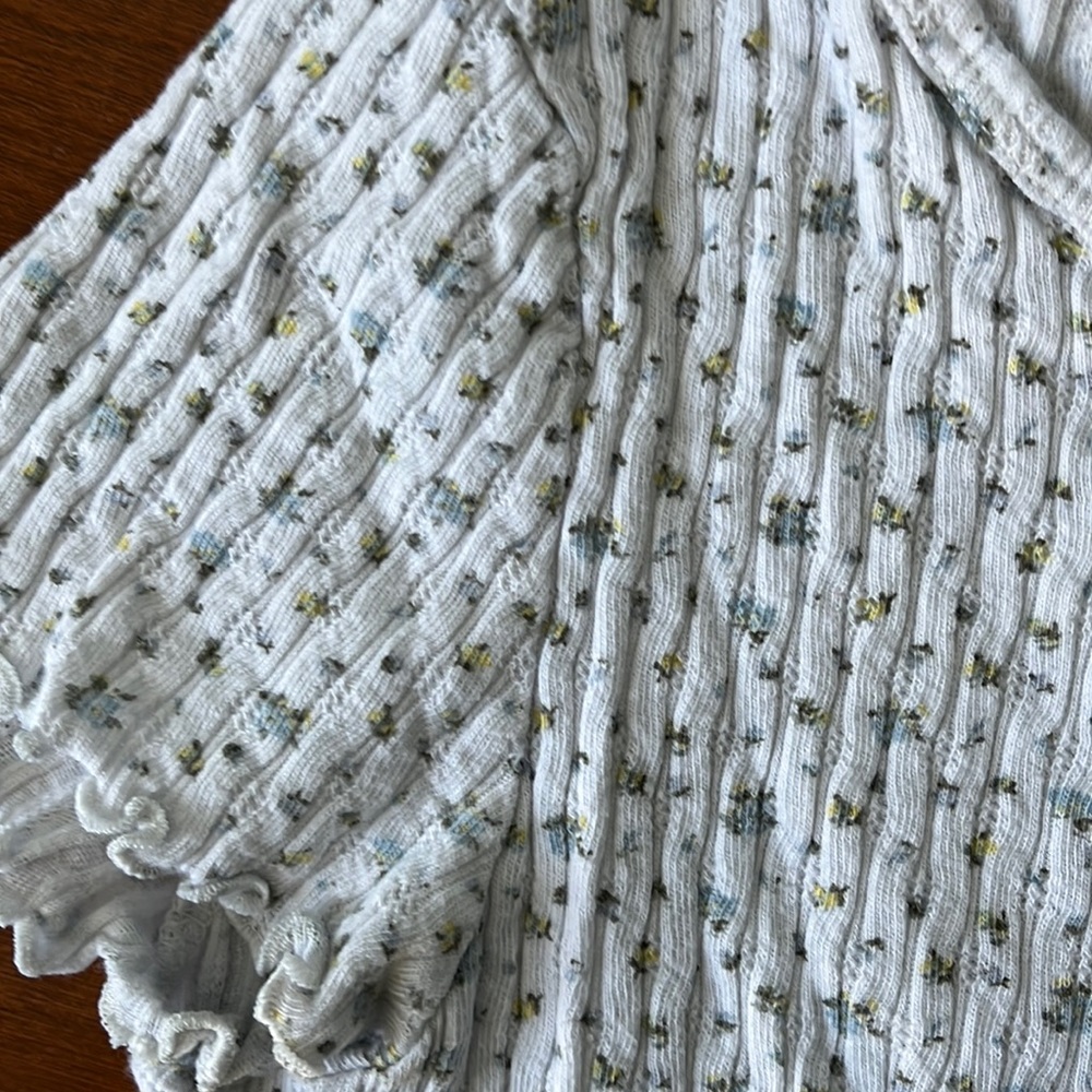 Baby tee - Picture 2 of 3